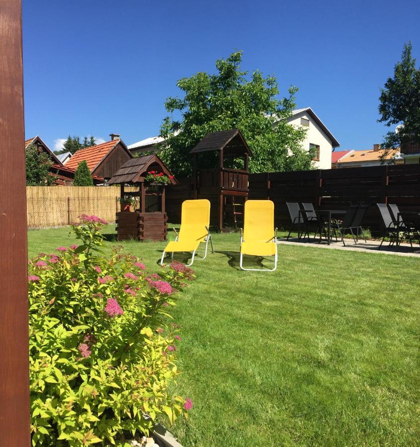 Guest House Fleurs Liptovsky Mikulas Exterior foto