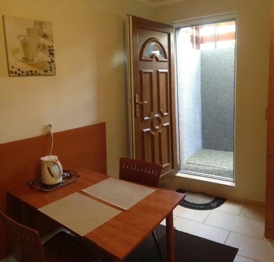 Guest House Fleurs Liptovsky Mikulas Exterior foto